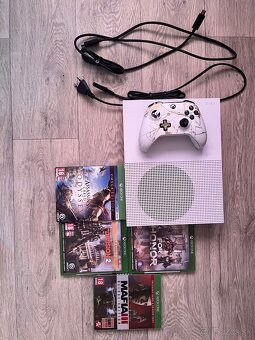 XBOX ONE S 1TB