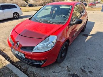 Ponúkam Renault  Clio 3   --1,5 Dci rv 2006