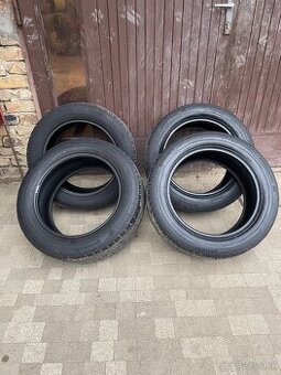 Pneu 225/55 r17