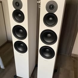 Dynaudio Emit 50