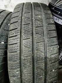 Predám zimné pneumatiky pirelli 215/70R15C - 1