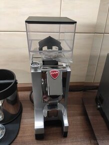 Nuova simonelli musica plus Mlynček Eureka MG50e