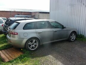 ALFA ROMEO 159 2.2 BENZÍN + 2,4 JTD