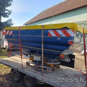 Rozmetadlo hnoja bogballe  m2 na 2000kg