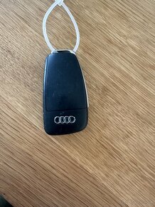 Kľúče od auta Audi A3 2015 roku