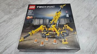 Predám LEGO Technic 42097 Compact Crawler Crane