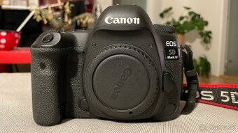 Canon Eos 5D Mark IV