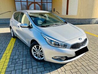 •Kia Ceed 1.4 Dynamic •Nová STK+EK do 2/2027 - 1