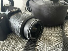 nikon D3100