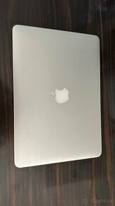 Predam Macbook Pro 13 rok 2014  procesor I5 Ram 8GB Disk 128