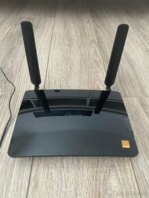 Flybox MR200 router