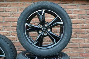 5x114,3 R17 Zimna sada Org. Toyota C-HR + 215/60 R17 Nokian - 1