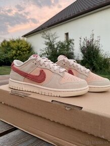 Nike Dunk Low Terry Swoosh