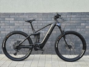 celoodpružený enduro  ebike Cube Stereo 27.5 625 Carbon