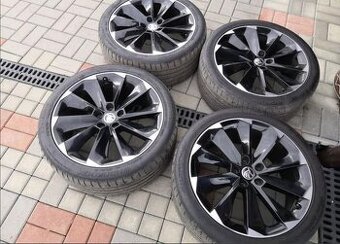 ☑️Škoda Supernova 5x112 r19