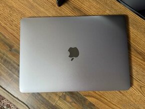 Predám MacBook Pro 13 2018 - 1