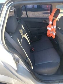 Na predaj opel astra combi 1,7tdi