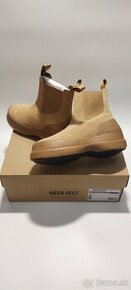 Moon Boot Luna Chelsea Suede sand