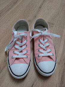 Znackove damske tenisky converse