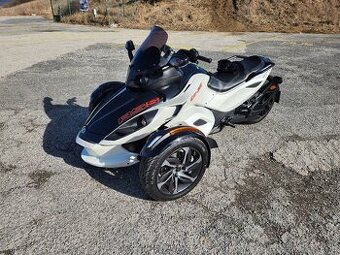 Predam vymenim trojkolku Can Am Spyder RSS 1000