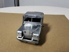 Dinky toys Land Rover - 1