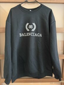 Balenciaga čierna mikina