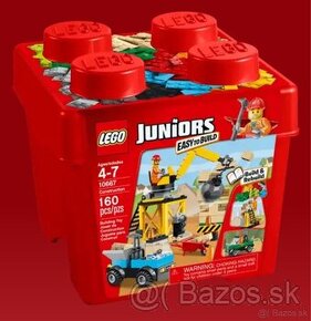 2014 LEGO Juniors 10667 Stavba