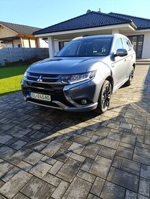 Mitsubishi Outlander 2.0 MIVEC PHEV Instyle Hybrid