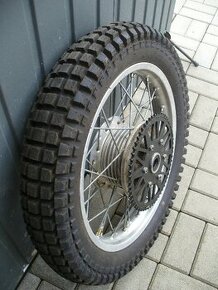 Pneu Bridgestone TW24