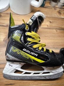 Hokejove korcule Bauer Vapor X4 13.5D YTH