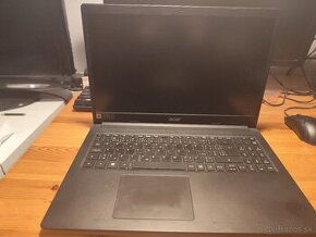 Predam notebook acer extensa 215