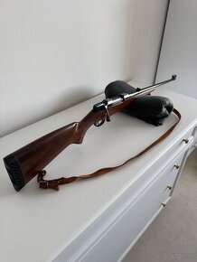 CZ 537