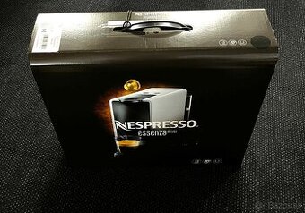 Essenza Mini Krups Piano Black