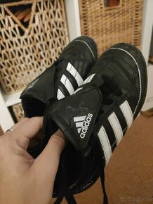 Detské futbalové kopačky Adidas,v 31