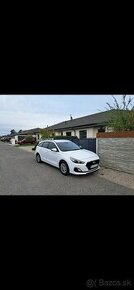 Hyundai i30 CW (kombi), 1,4i, Classic