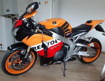 Honda CBR 1000 RR na predaj