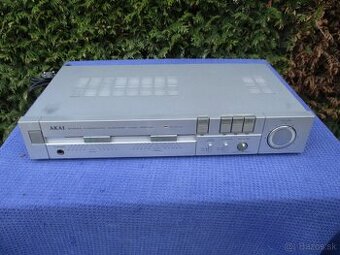 Akai AM-U1 - 1