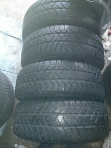 Pirelli 195/60R15 zimné - 1