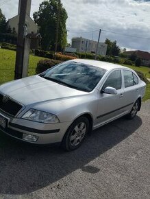 Predám Škoda Octavia 2 1.6 benzín