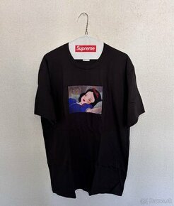 Supreme Snow Black Tee