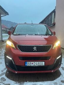 Predam peugeot traveller 2.0HDI 2019 8miestne