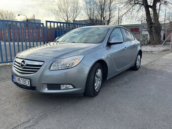 Opel Insignia 1,8i 2 majitel kupovane na SK