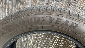 Zimné GoodYear 235/55 R19 105V