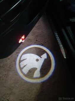 LED Logo projektor ŠKODA Octavia 2 nové