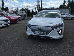 Hyundai Ioniq Electric BEV  22 990 € s DPH