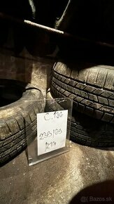 136. Continental Crosscontact Winter 235/65 R17