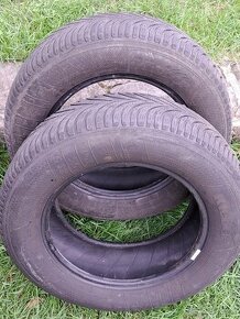 Zimne pneu 215/65 r16