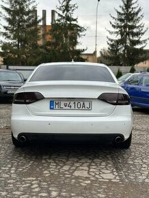 Audi A4 b8 3.0 TDI V6 quattro S-line