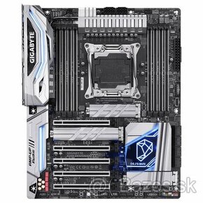 GIGABYTE X299 DESIGNARE EX