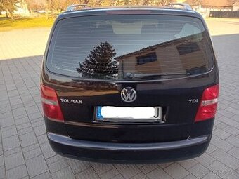 Volkswagen touran 1.9 TDI 74kw bez korozie GARAŽOVANE